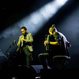 ÉMILE PARISIEN & VINCENT PEIRANI