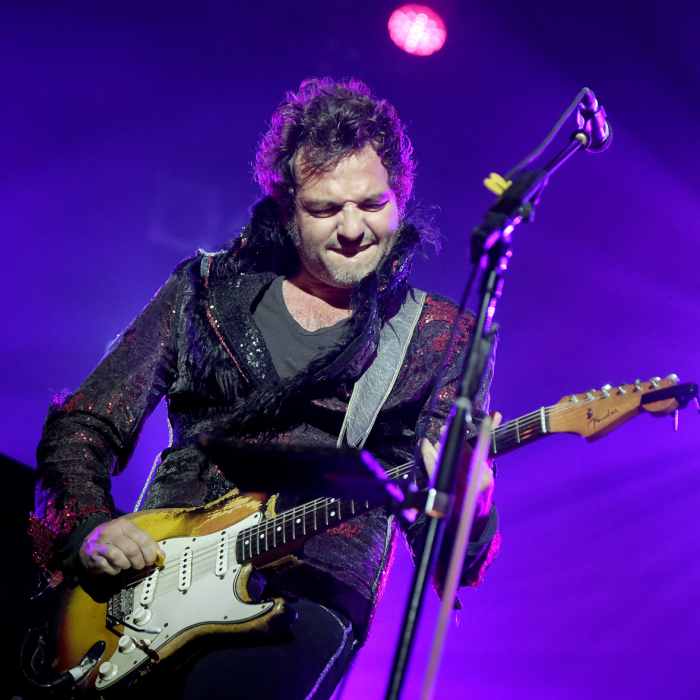 -M- Matthieu Chedid