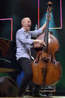 Avishai Cohen © Francis Vernhet