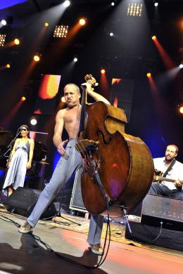 Avishai Cohen © Francis Vernhet