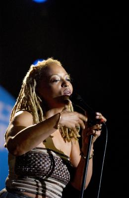 Cassandra Wilson © Francis Vernhet