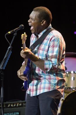 Robert Cray © Francis Vernhet