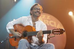 Al di Meola © Francis Vernhet