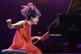 <p><strong>Hiromi © Francis Vernhet</strong></p>
