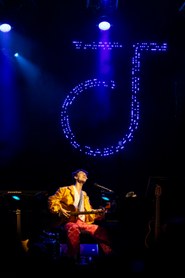 Jacob Collier & Take 6 © Laurent Sabathé