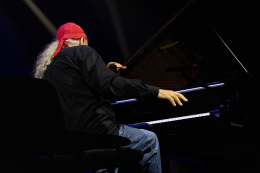 <p>Egberto Gismonti © Laurent Sabathé</p>
