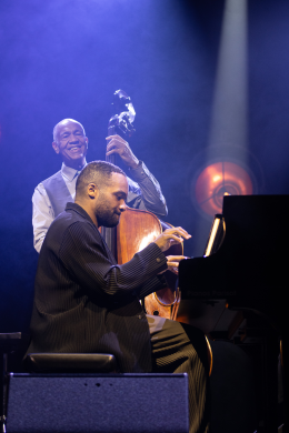 <p>The&nbsp;Oscar Peterson Centennial Celebration&nbsp;© Laurent Sabathé</p>
